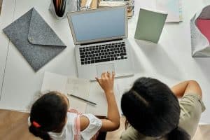 Support Online Communities for Recovery Help Resources