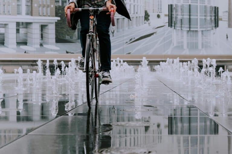 Transportation in 2050: Predicting Tomorrow's Mobility Solutions