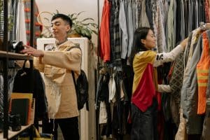 Quality Assessment Finding Durable Secondhand Items Successfully