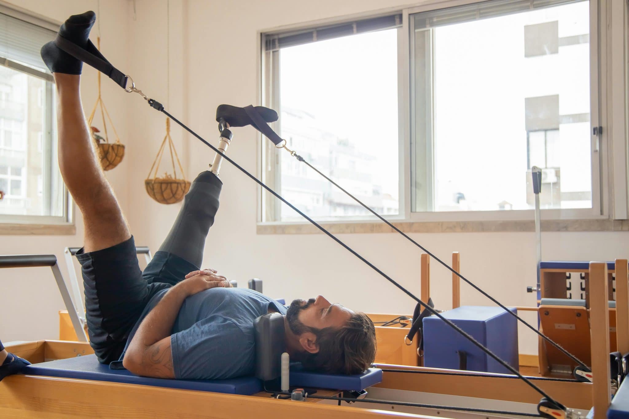 Cooking with Limited Mobility: Adaptive Techniques for Physical Challenges