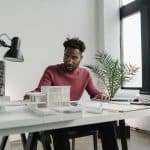 E-readers mimicking the feel of real paper