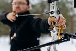Skills Assessment Accuracy Depends on Evaluation Method