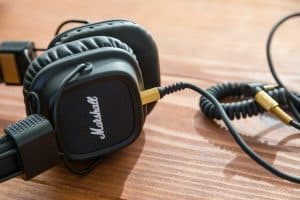 Wireless earbuds delivering immersive audio on the go
